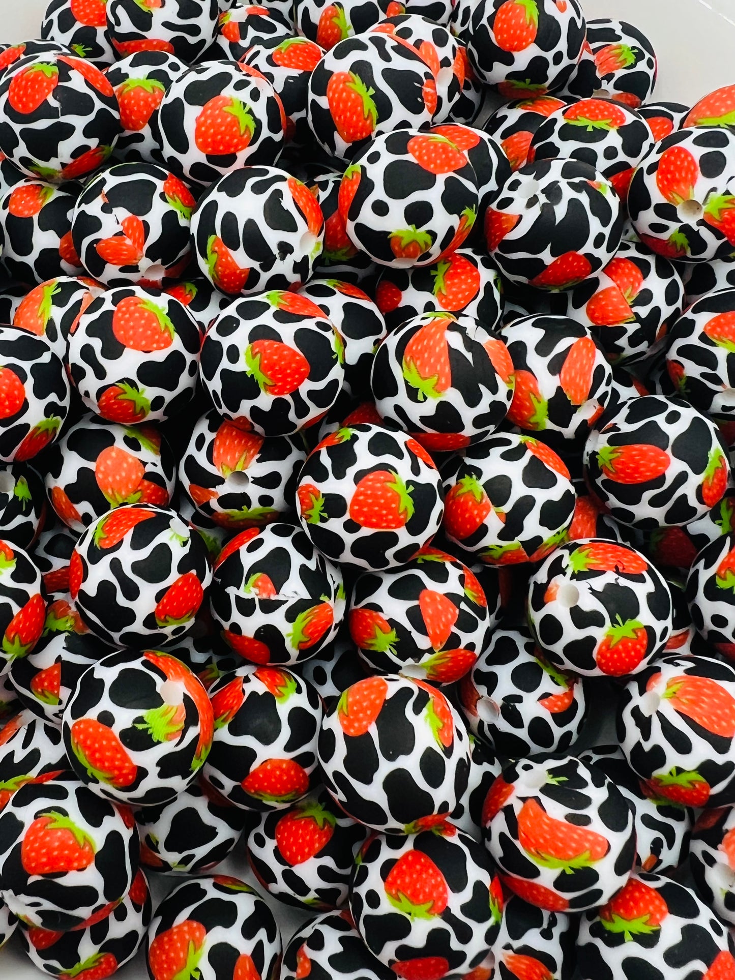 15mm strawberry cow printed silicone beads EXCLUSIVE