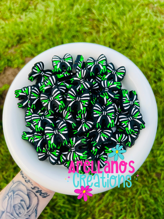 Beetlejuice bow focal