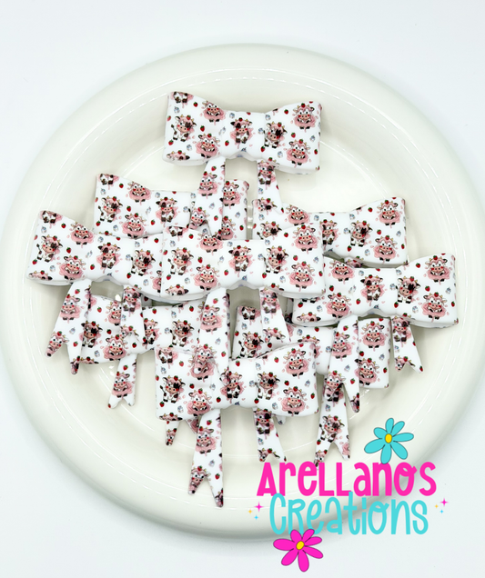 #211 Strawberry Cow Large Bow Focal