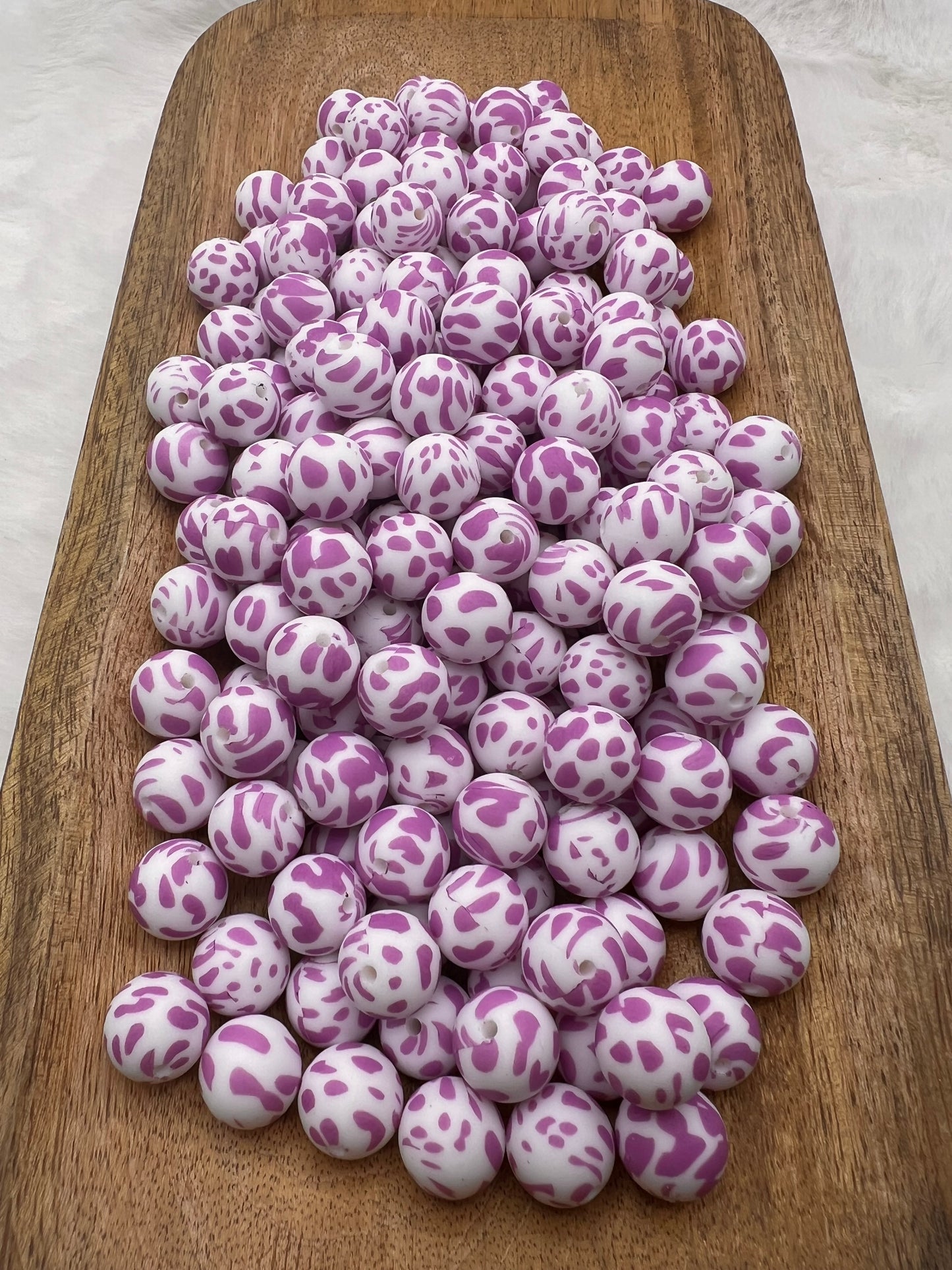15mm purple cow print silicone beads