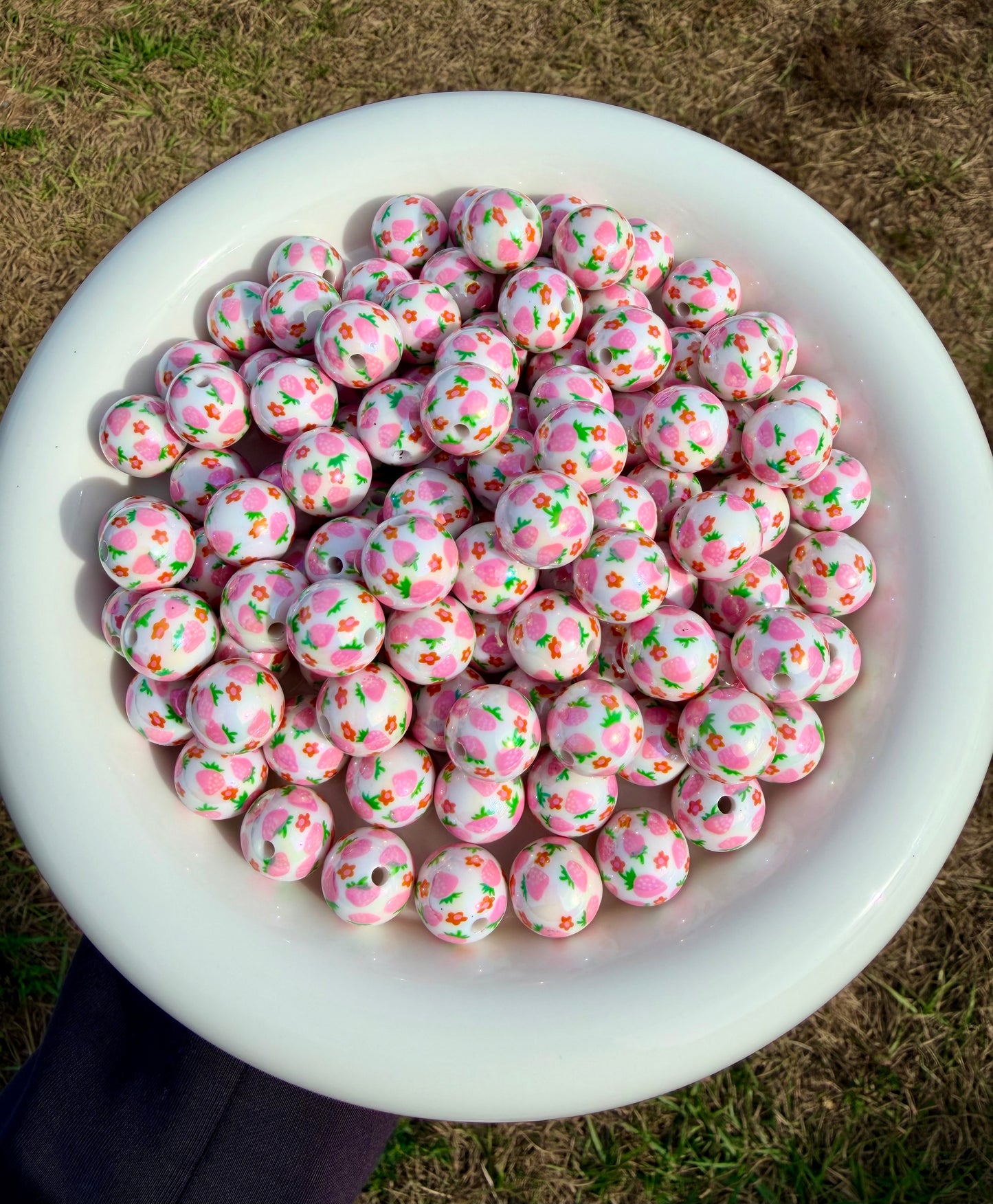 16mm pink floral strawberry acrylic beads (1PC)