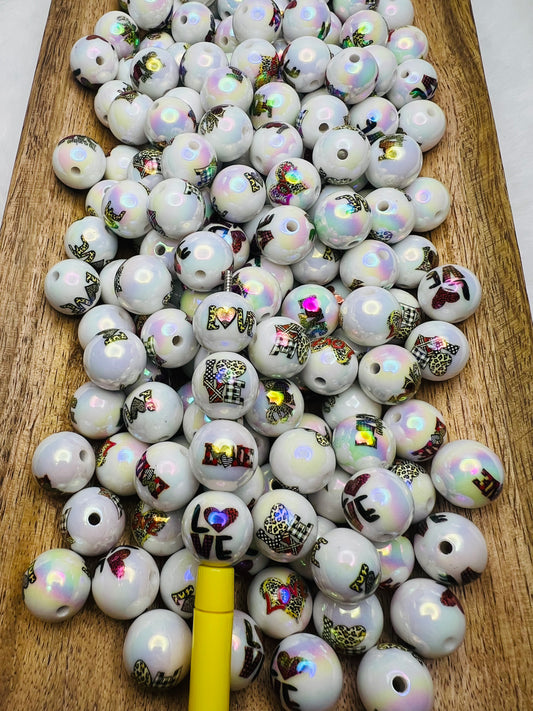Love fonts acrylic bead mix 15mm (pack of 10)
