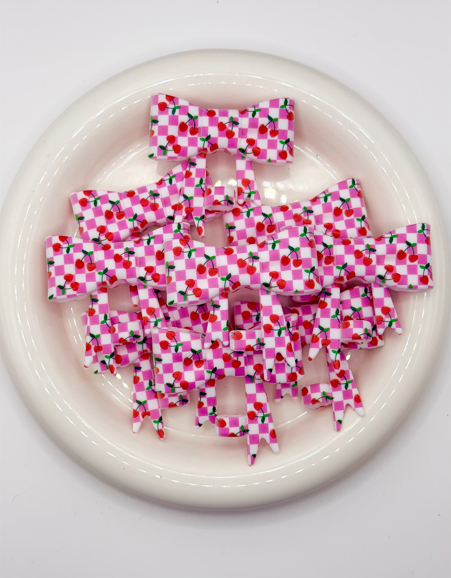 #272 Pink Cherry checkered large bow straw topper (1ct)