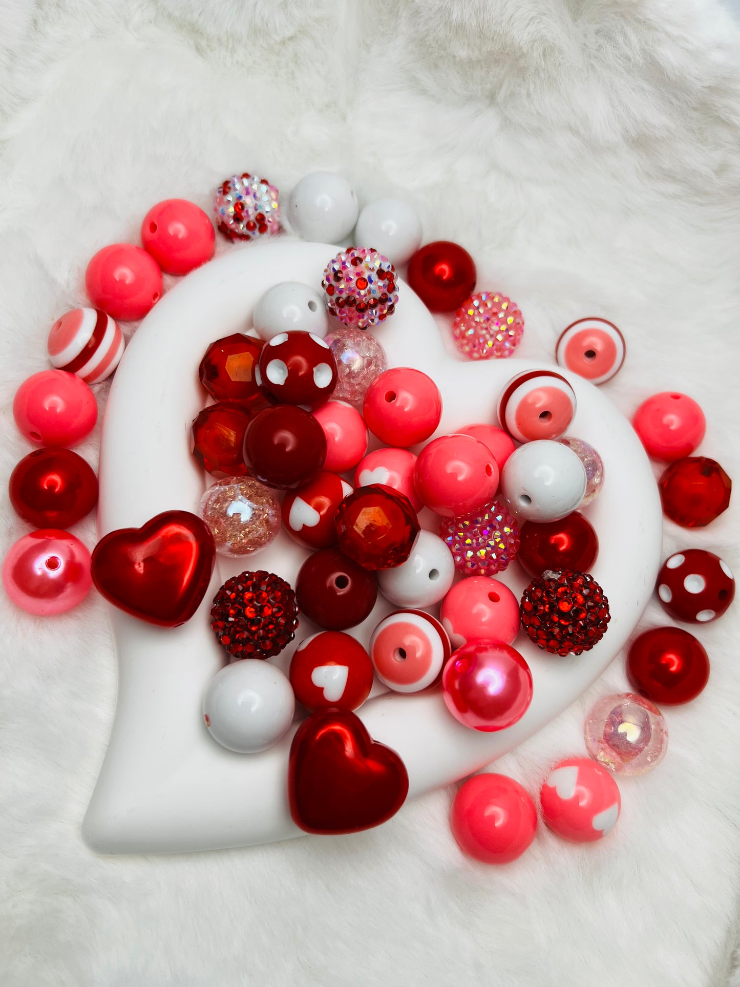 Valentine bubblegum bead mix (pack of 50)