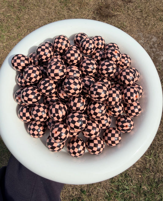 20mm cream & black checkered bubblegum beads (1PC)
