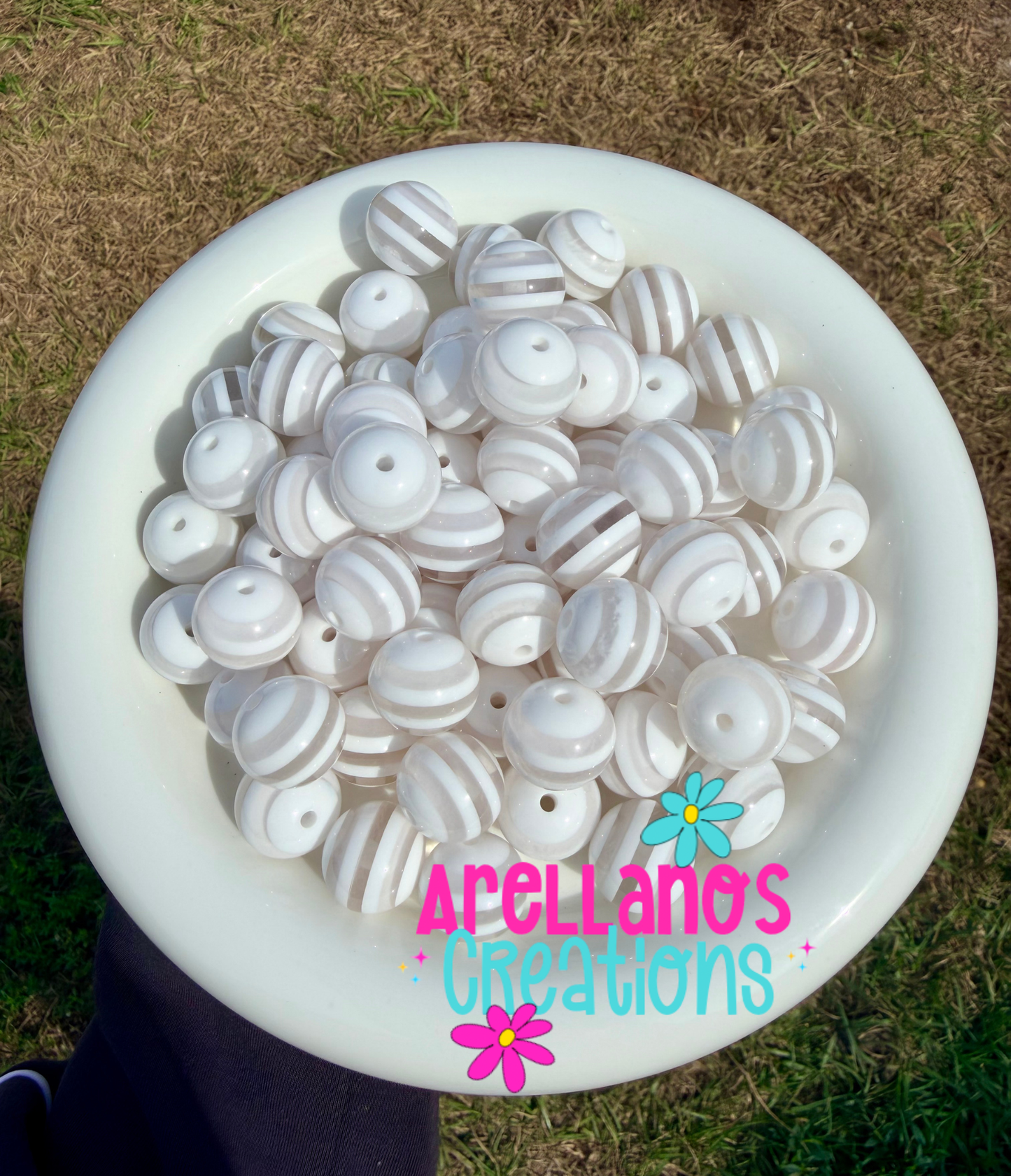 20mm Clear & white striped bubblegum beads (1PC)